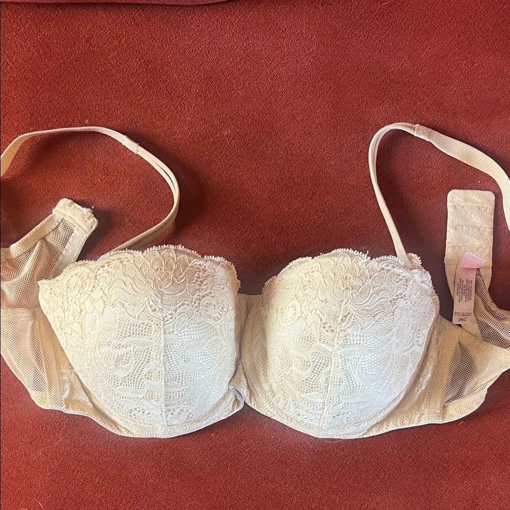 Victoria's Secret Cream Lace Bra